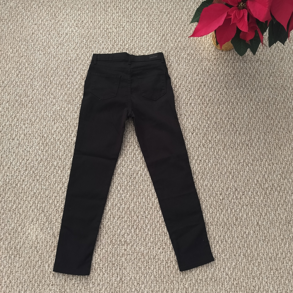 NWT Jordache Girls Size 16 High Rise Black Jeans - Picture 3 of 3